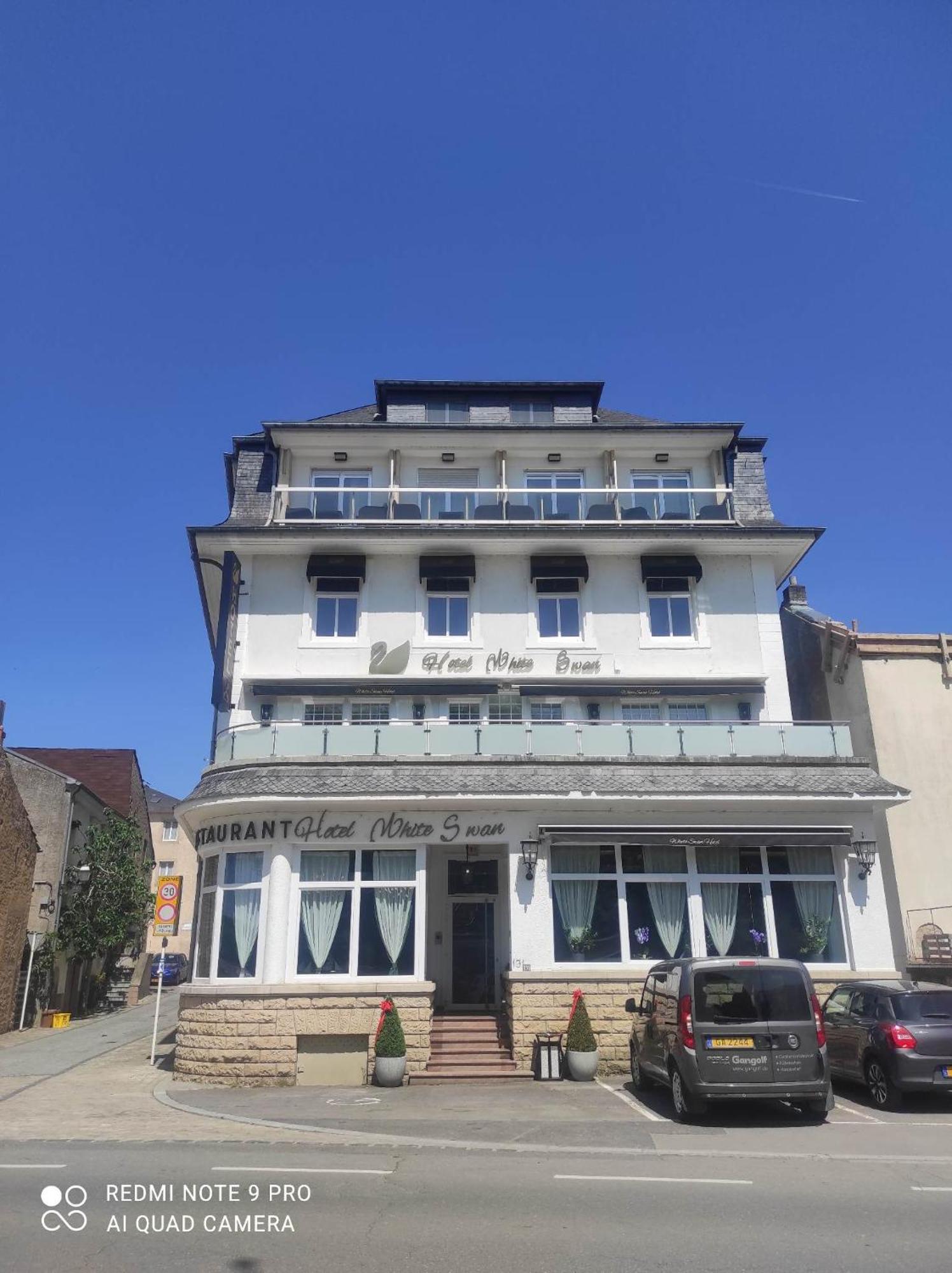 Hotel Whiteswan Ihnen Exterior foto